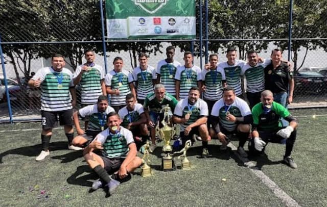 Massavidro é campeã do 13º Campeonato de Futebol Society Abravid