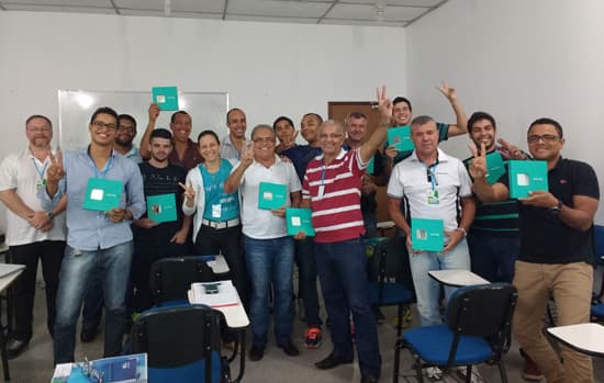 Adevibase-BA/SE realiza curso sobre fachada de vidro em Salvador