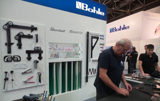Para os vidraceiros: Glasstec mostra equipamentos essenciais