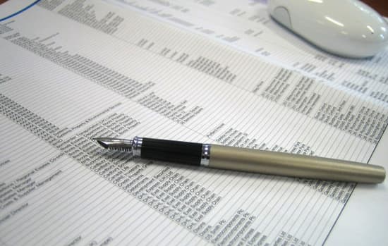 Sinbevidros-SP publica edição 2018 da Pesquisa de cargos e salários