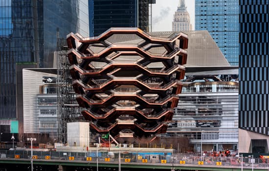 Edificação em Nova York aposta na segurança do vidro