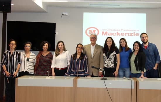 Abravidro participa de conclusão de curso na Mackenzie