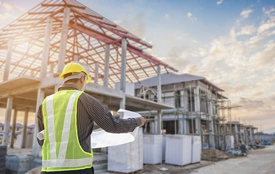 PIB da construção civil cresce 9,7% em 2021