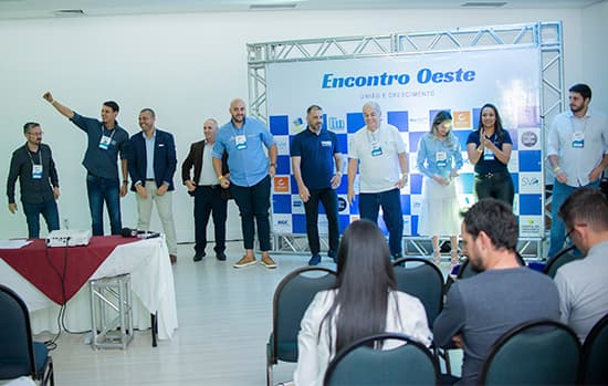 Ascevi-SC realiza Encontro Oeste com palestras em Chapecó