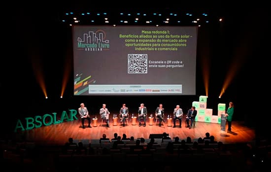Evento da Absolar debate oportunidades do mercado de energia