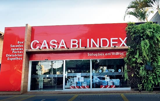 Casa Blindex suspende atividades