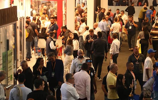 Organize sua ida à Glass South America 2024