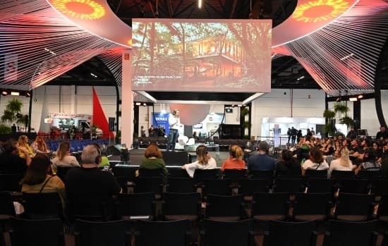 Arena de Conteúdo discute protagonismo do vidro na arquitetura