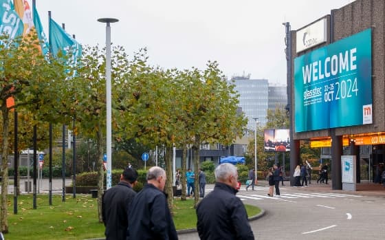 2º dia da Glasstec 2024: empresas prezam pela sustentabilidade