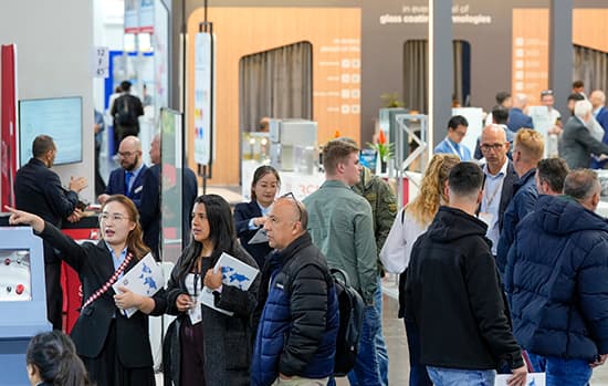 Glasstec: último dia tem maquinários, ferramentas e novos vidros