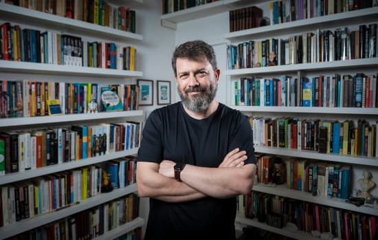 Pedro Doria falará sobre Inteligência Artificial no 16º Simpovidro