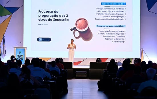 16º Simpovidro: sucessão familiar é abordada por Isabelle Randon