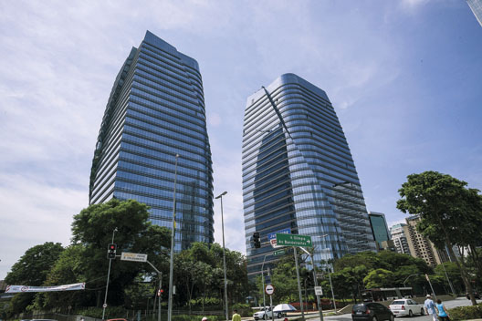 O São Paulo Corporate Towers recebeu vidros da GlassecViracon nas fachadas. Ao todo são 41 mil m² de insulados de temperados laminados com tecnologia de controle solar